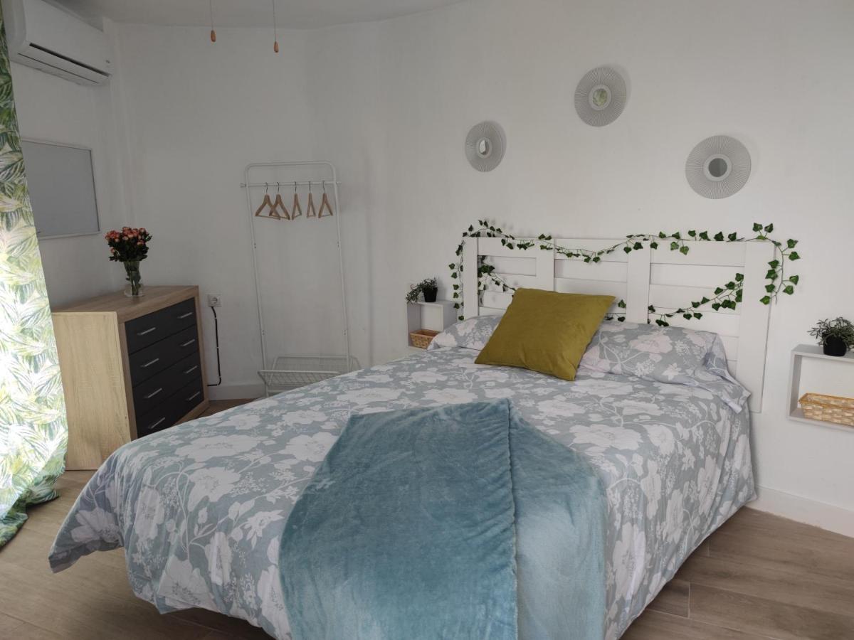 Encantadora Casa Con Patio Ронда Экстерьер фото